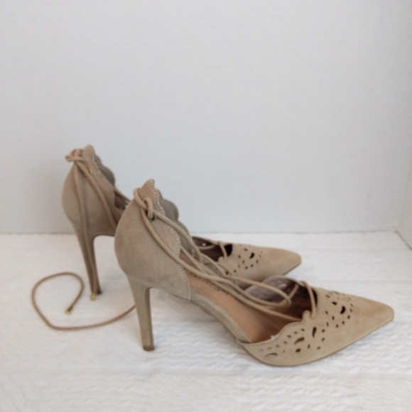 Christian Siriano Lace Up Heels - Picture 7 of 7